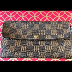 Louis Vuitton Damier Ebene vintage Sarah wallet